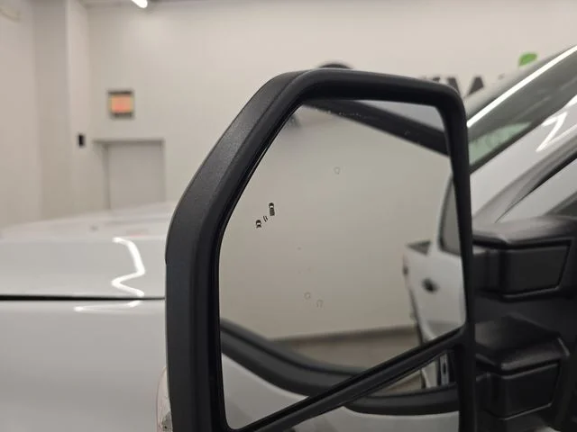 New 2026 Oxford White Ford F-250® XL image 40