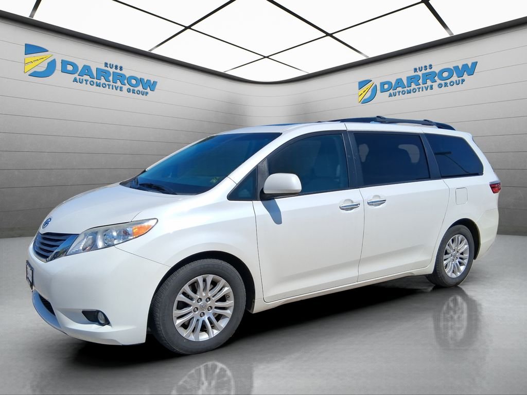 2015 Toyota Sienna XLE