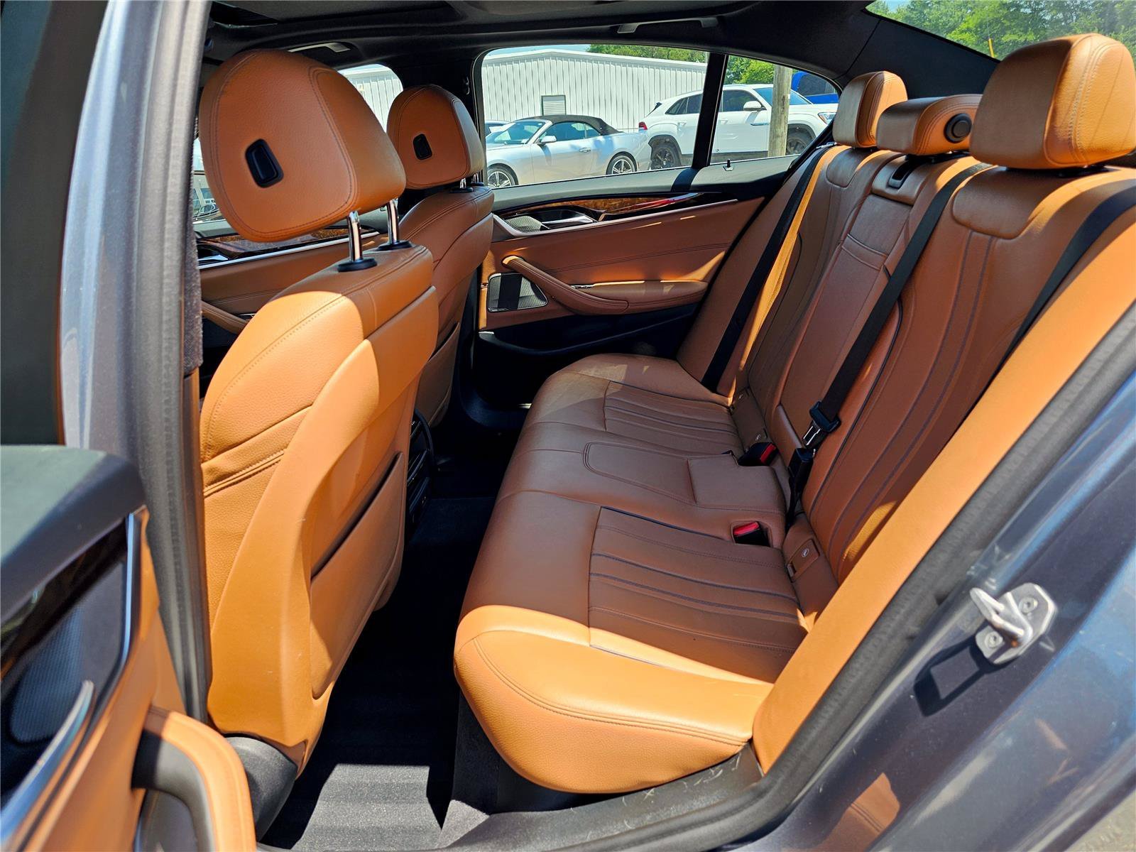 2020 BMW 5 Series 530i - Photo 32