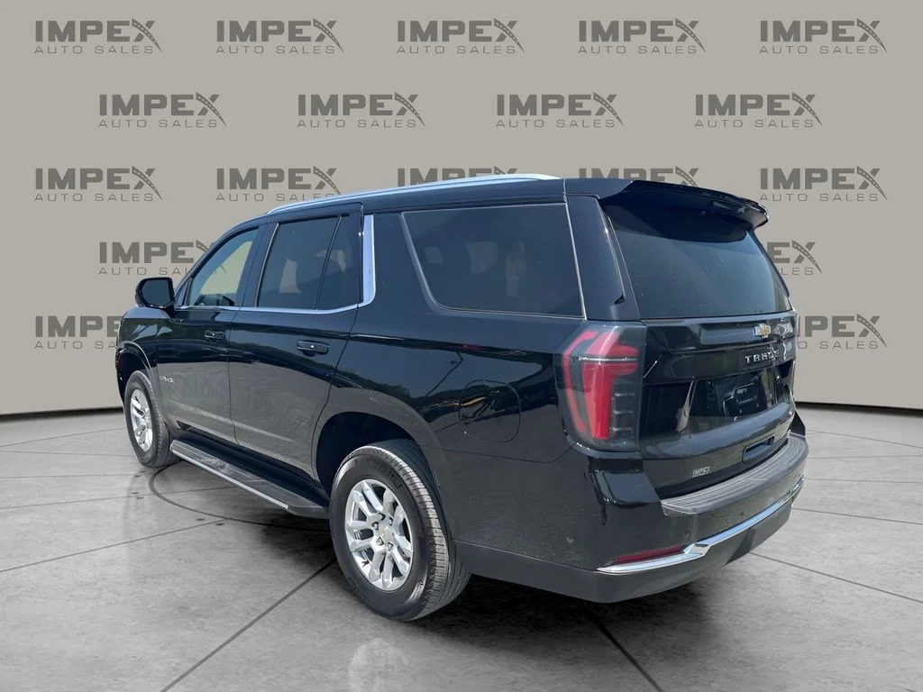Used 2025 Black Chevrolet LT image 3