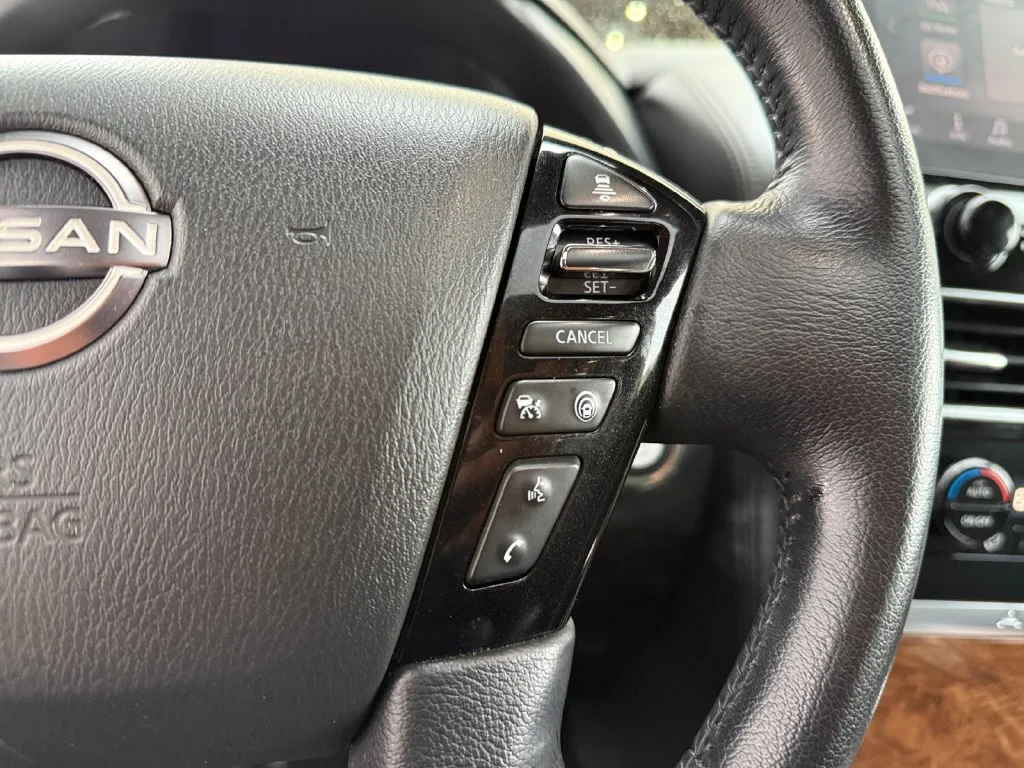 Used 2022 Gray Nissan SL image 25