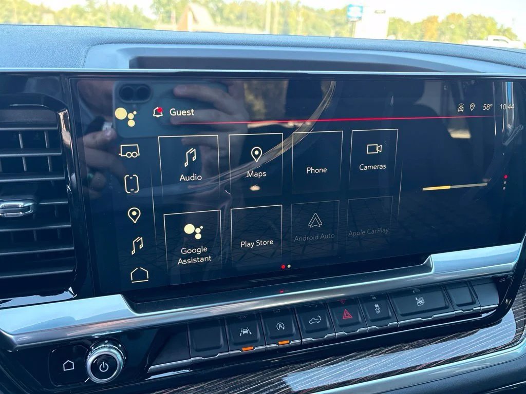 New 2026 Sterling Metallic GMC Elevation image 18