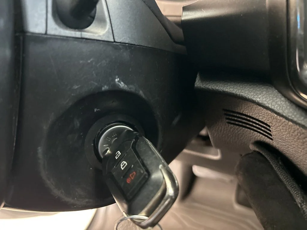 Used 2021 Black Ford XLT image 45
