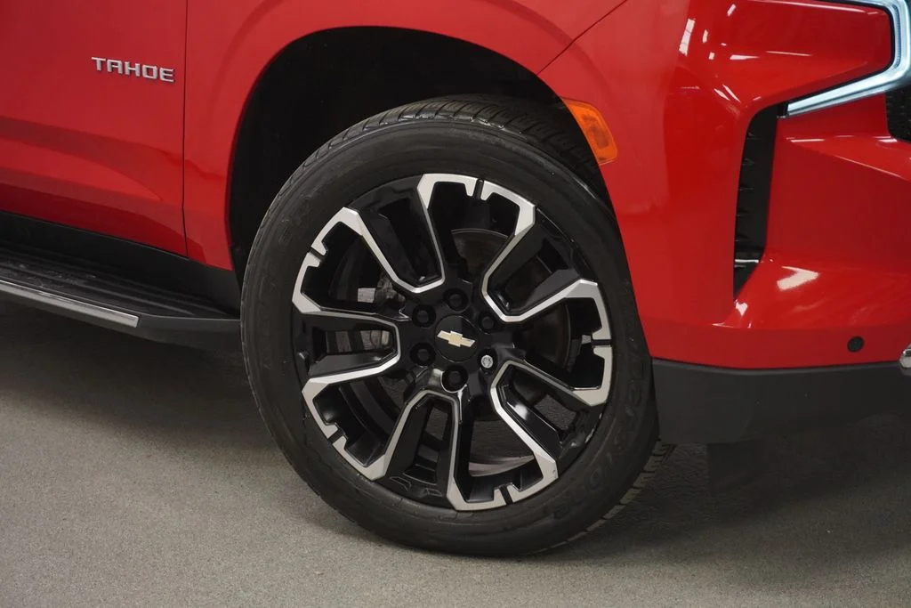 Used 2022 Red Chevrolet LT image 4