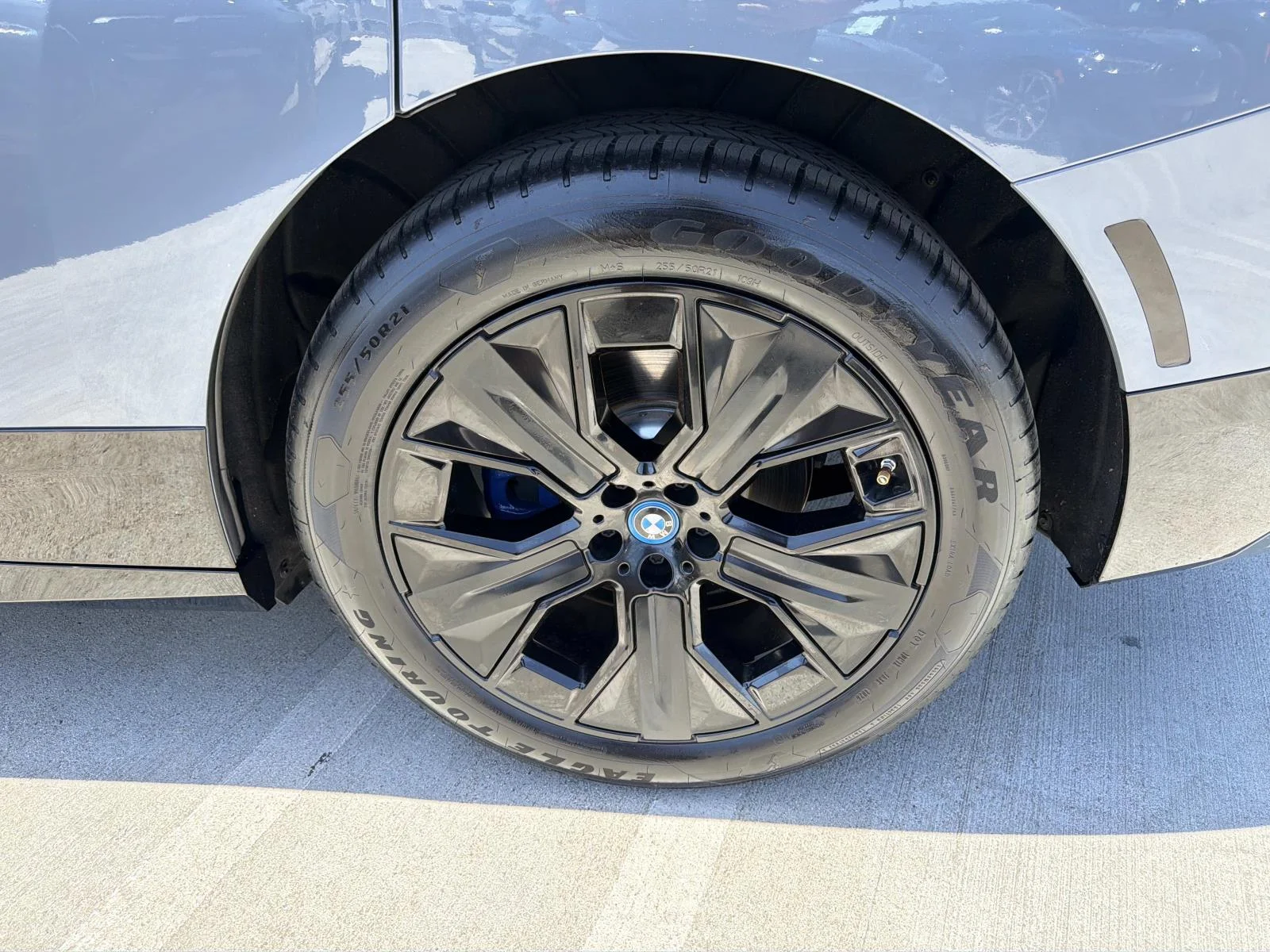 Used 2023 Storm Bay Metallic BMW xDrive50 Sports Activity Vehicle image 6