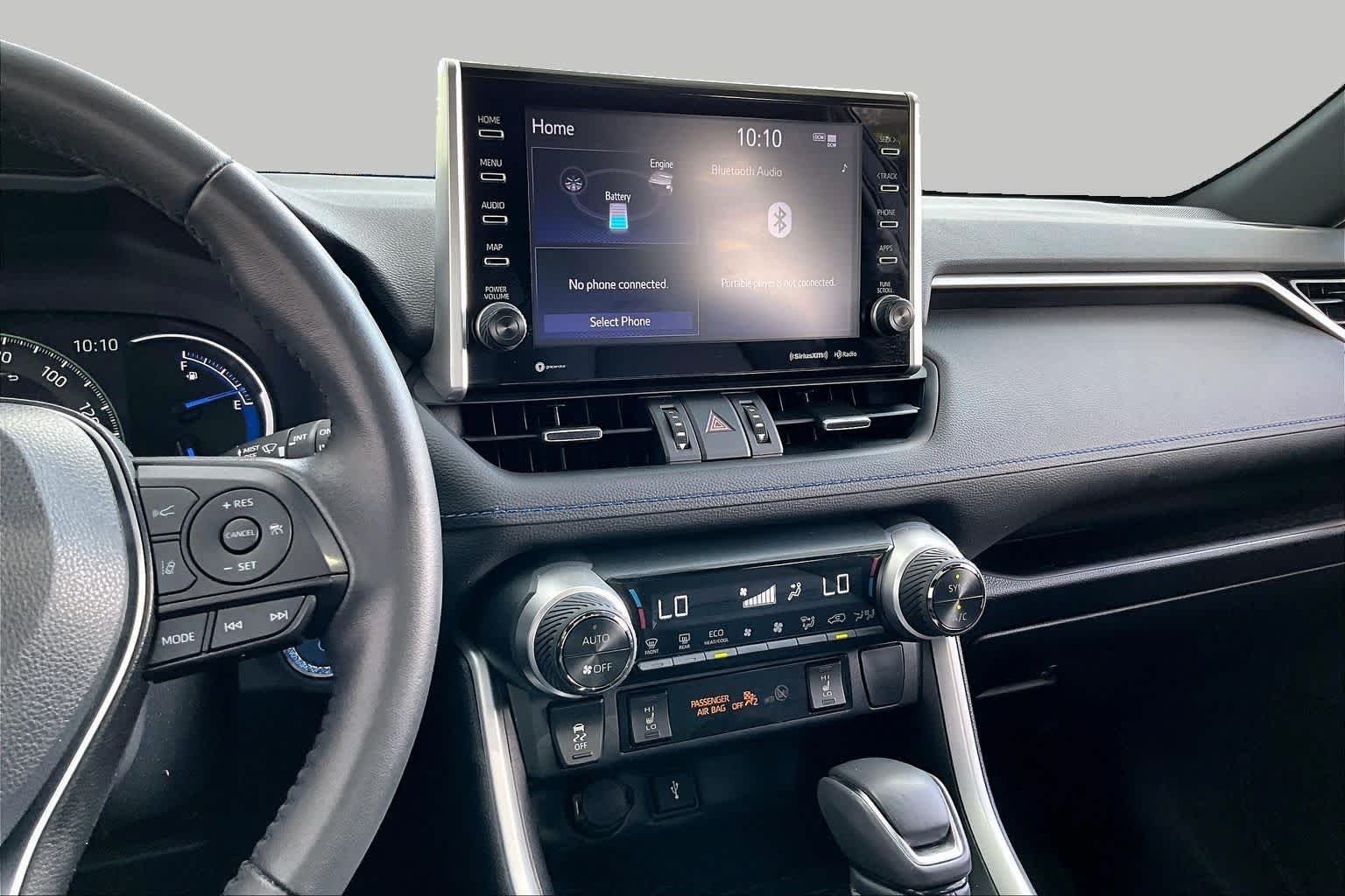 Used 2022 Blizzard Pearl/Midnight Black Metallic Toyota Hybrid XSE image 7
