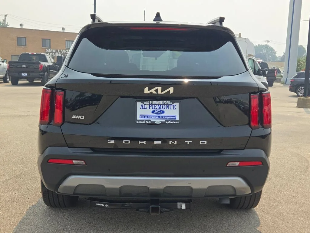 Used 2022 Ebony Black Kia X-Line SX Prestige image 14