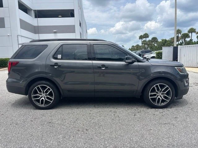 Certified Used 2017 Magnetic Metallic Ford Sport image 8