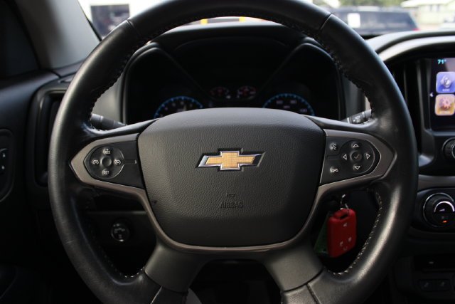 Used 2018 BLACK Chevrolet 4WD Z71 image 10