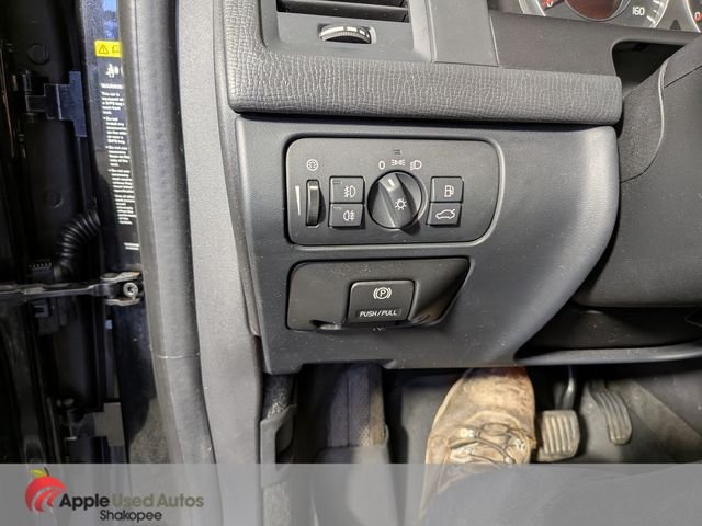 Used 2010 Gray Volvo 3.2 image 28