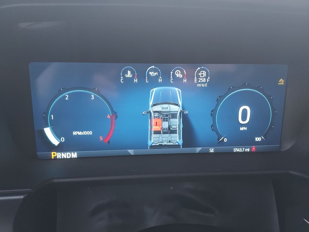 Used 2025 White Ford Lariat image 18