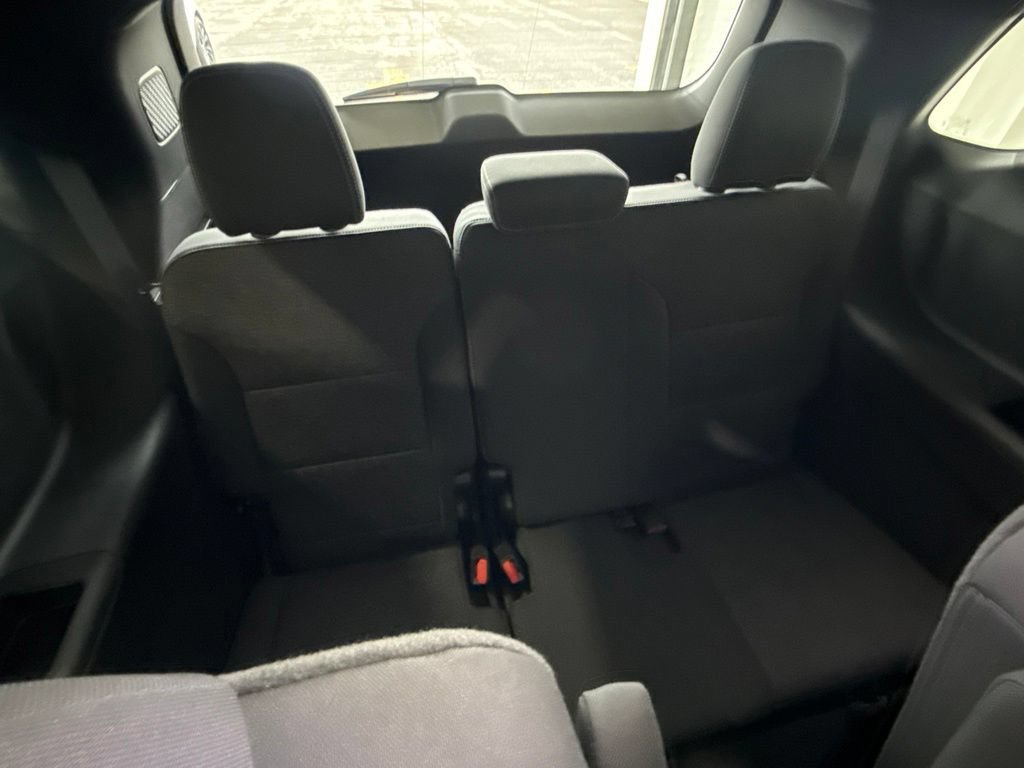 2027 Chevrolet Traverse LT - Photo 25