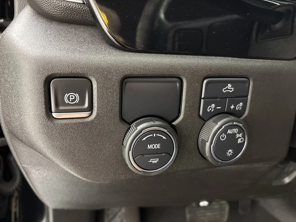 Used 2024 Black Chevrolet LT image 39