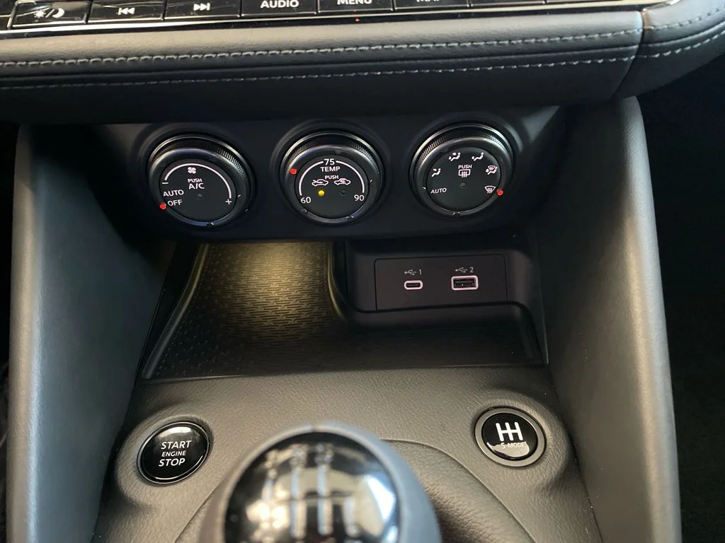 New 2026 Boulder Gray Pearl / Super Black Two-tone Nissan Performance image 20