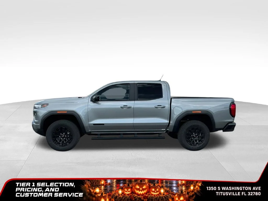 New 2026 Sterling Metallic GMC Elevation image 3