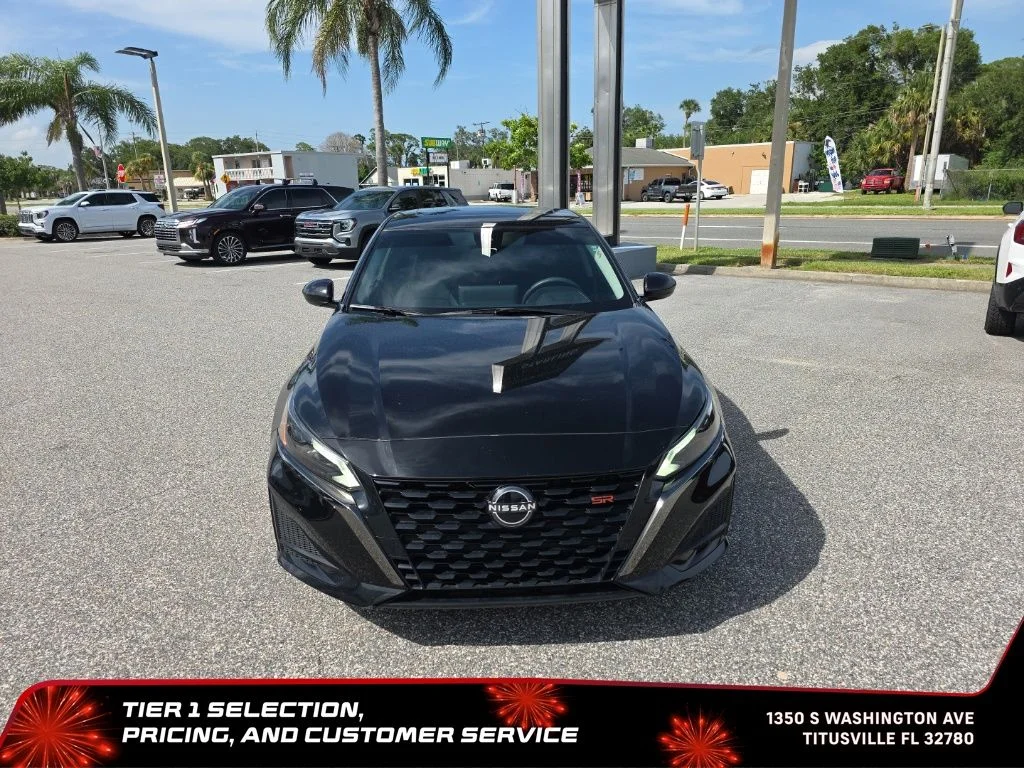 Used 2024 Black Nissan 2.5 SR image 12
