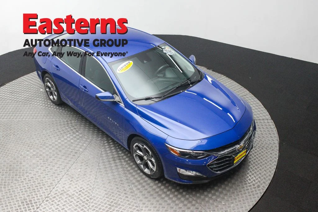 Used 2023 Blue Chevrolet LT image 3