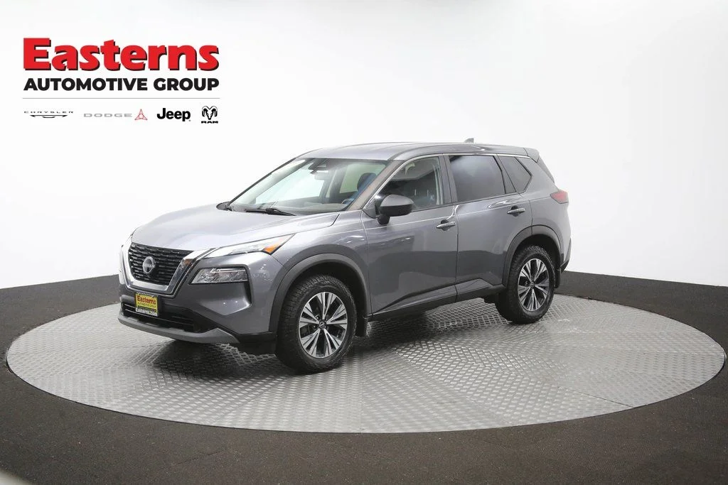 Used 2023 Gray Nissan SV image 56