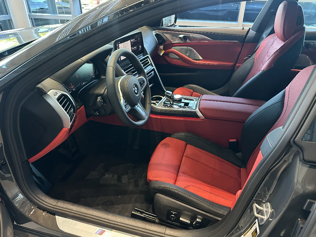 New 2026 Dravit Grey Metallic BMW i xDrive image 12