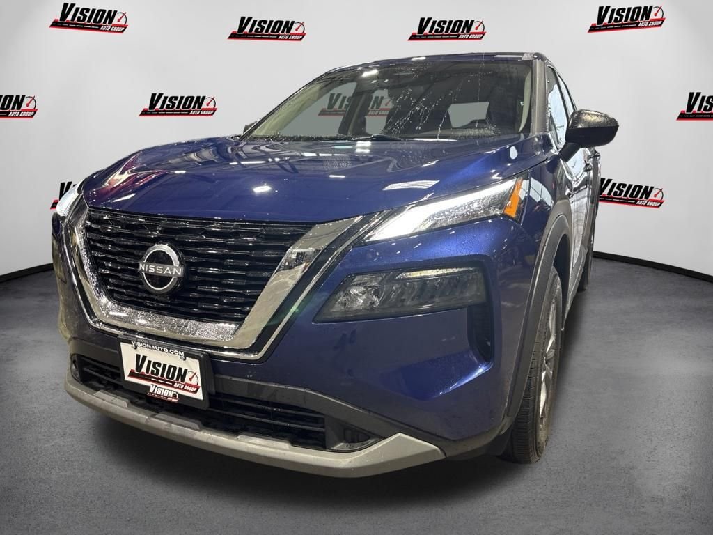 Used 2023 Blue Nissan S image 1
