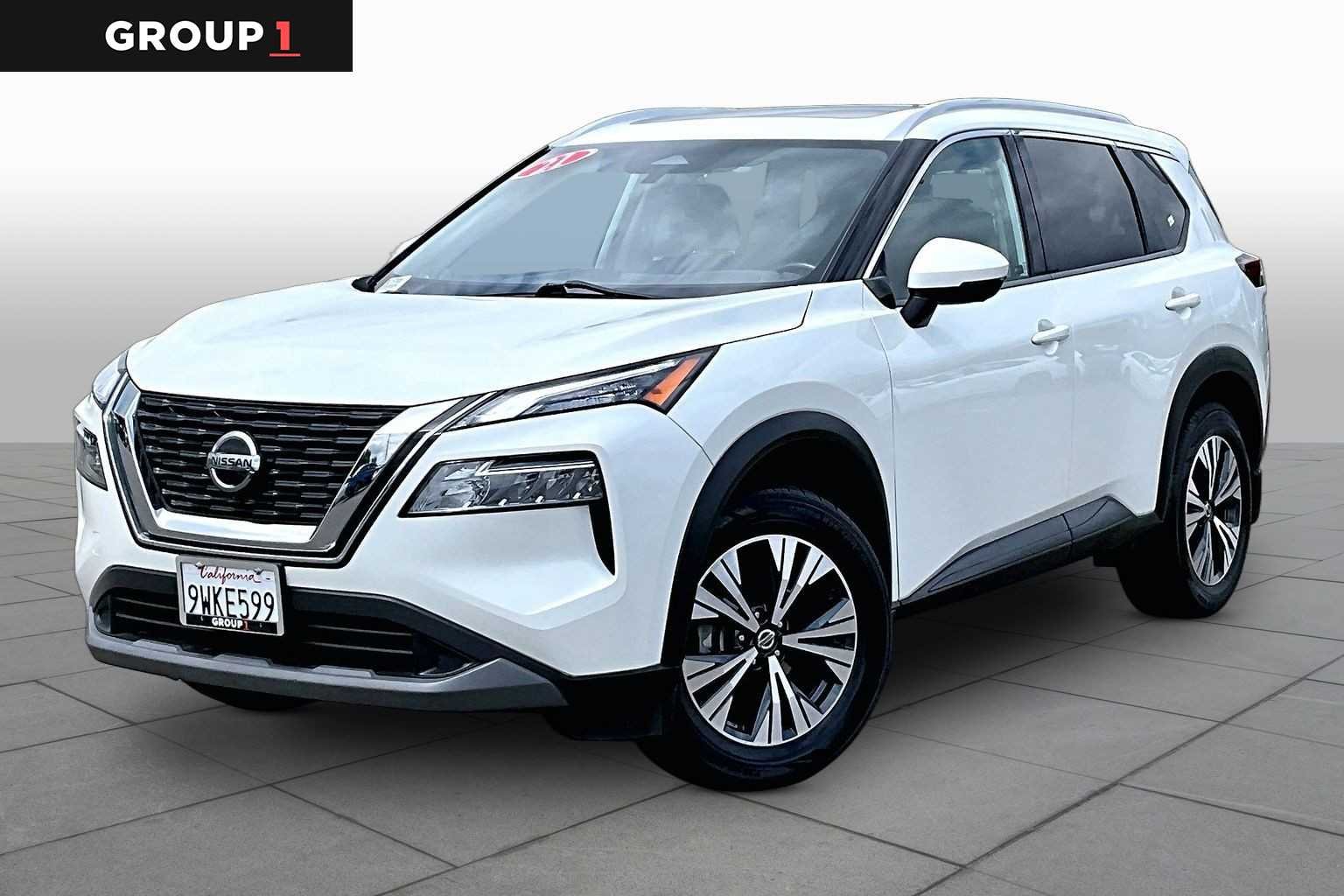 2021 Nissan Rogue SV FWD's photo