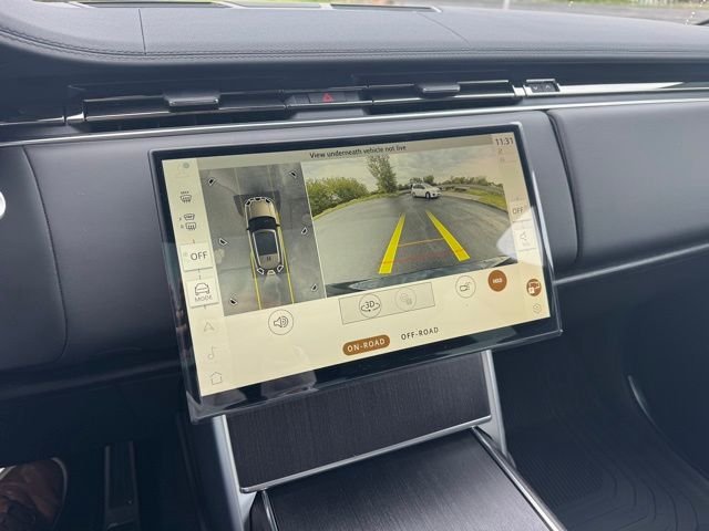 New 2026 Santorini Black Land Rover SE image 16