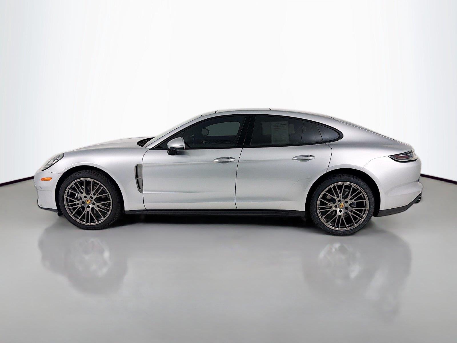 Used 2023 GT Silver Metallic Porsche Platinum Edition image 2