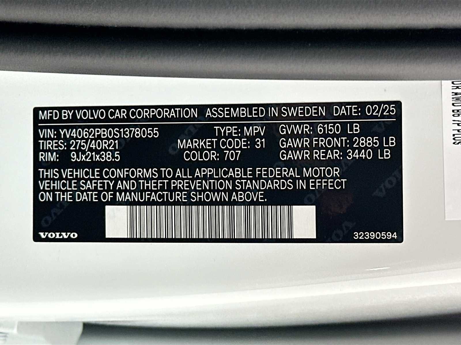 2025 Volvo XC90 Plus - Photo 32