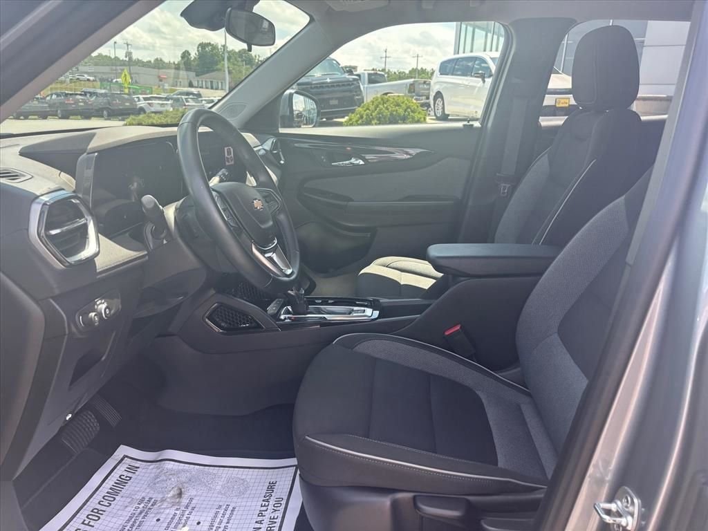 Used 2024 Gray Chevrolet LT image 11