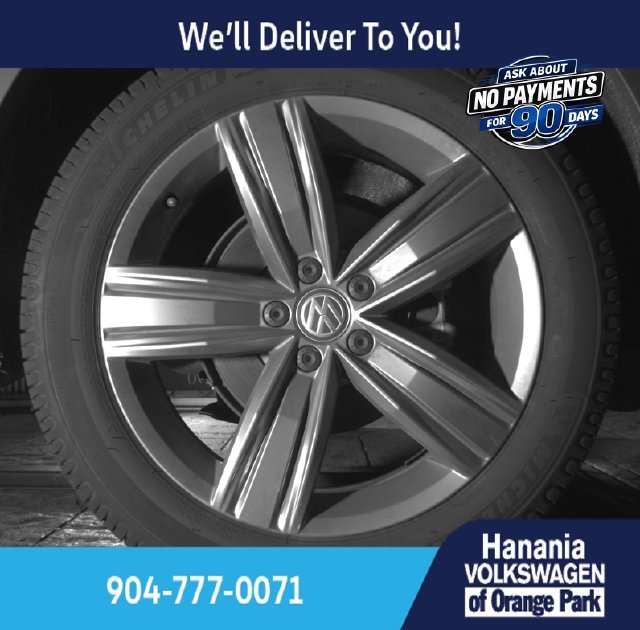 Used 2020 Blue Volkswagen 2.0T SEL image 15