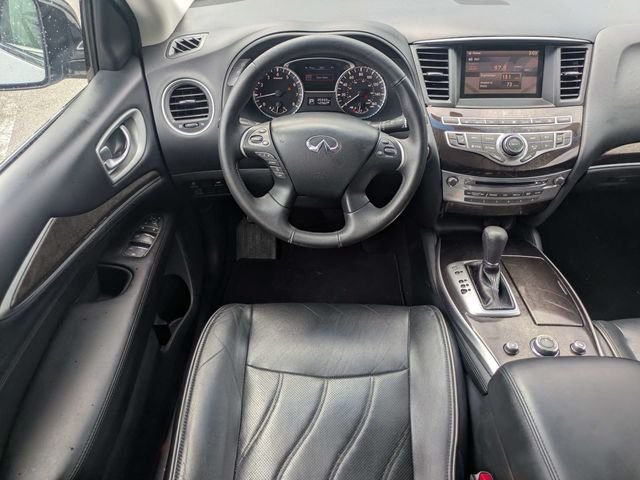 Used 2014 Silver INFINITI Base image 17