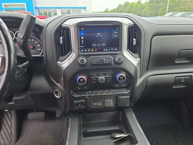 Used 2022 Northsky Blue Metallic Chevrolet LT Trail Boss image 18