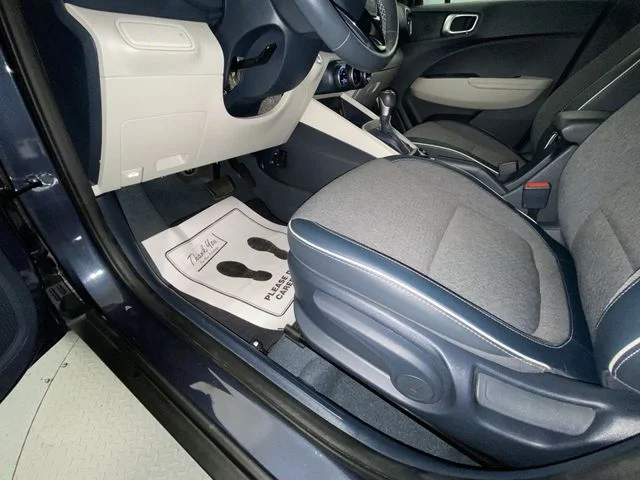 Used 2023 White Hyundai Limited image 12