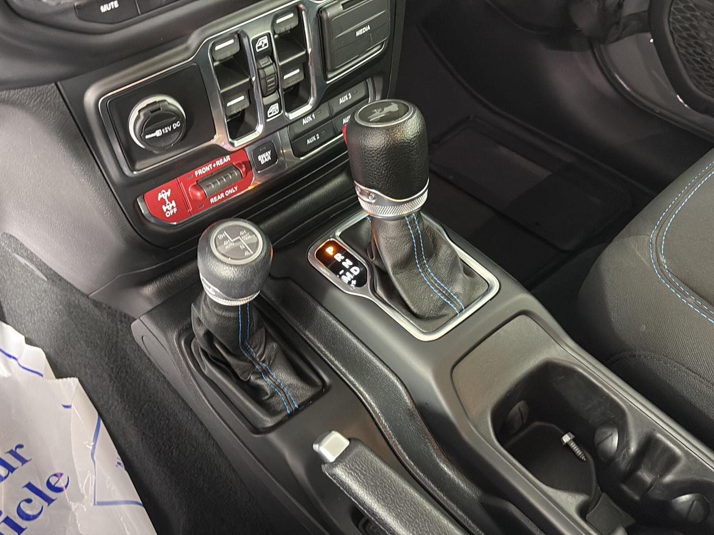 Used 2023 Sting-Gray Clearcoat Jeep Rubicon image 42