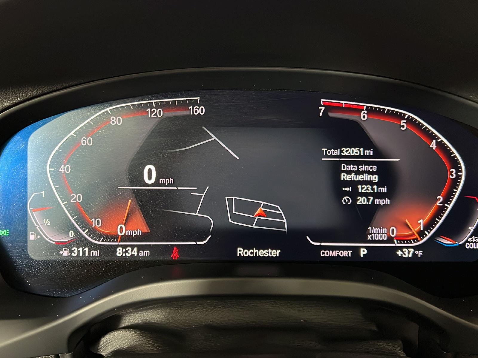 Used 2021 Dark Graphite Metallic BMW xDrive30i image 13