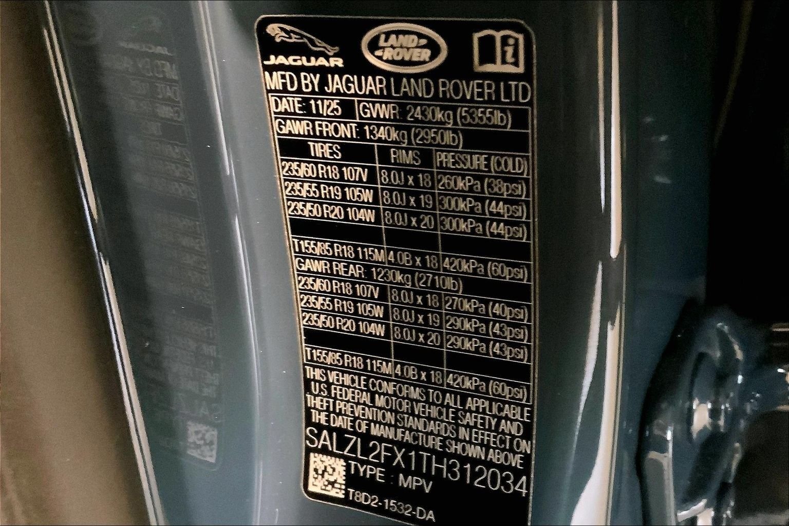 2026 Land Rover Range Rover Evoque Dynamic SE - Photo 18