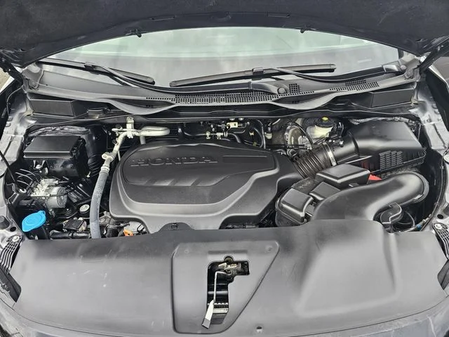 2025 Honda Odyssey Touring - Photo 44