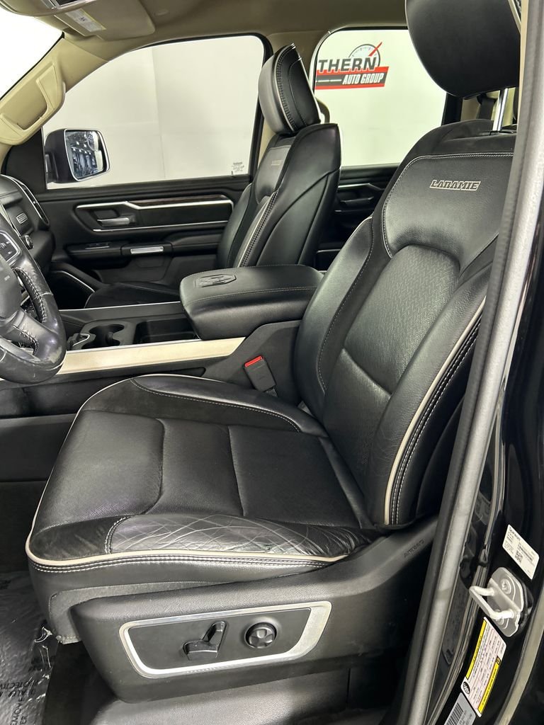 Used 2020 Black Ram Laramie image 13