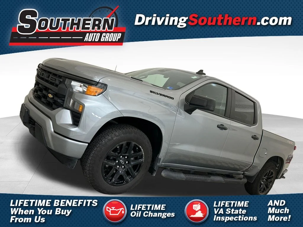 Used 2025 Gray Chevrolet Custom image 1