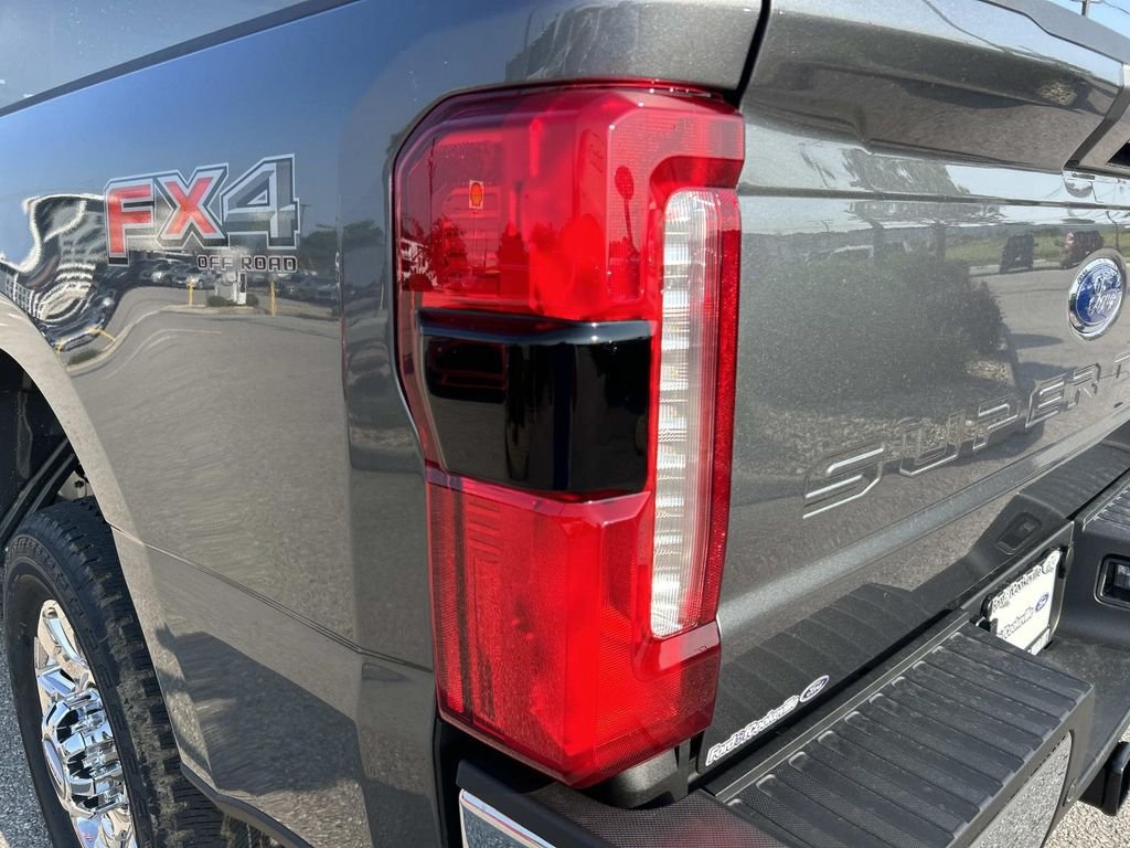 New 2026 Carbonized Gray Metallic Ford F-250® Lariat® image 11