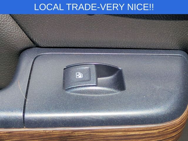 Used 2019 Gray GMC Denali image 31