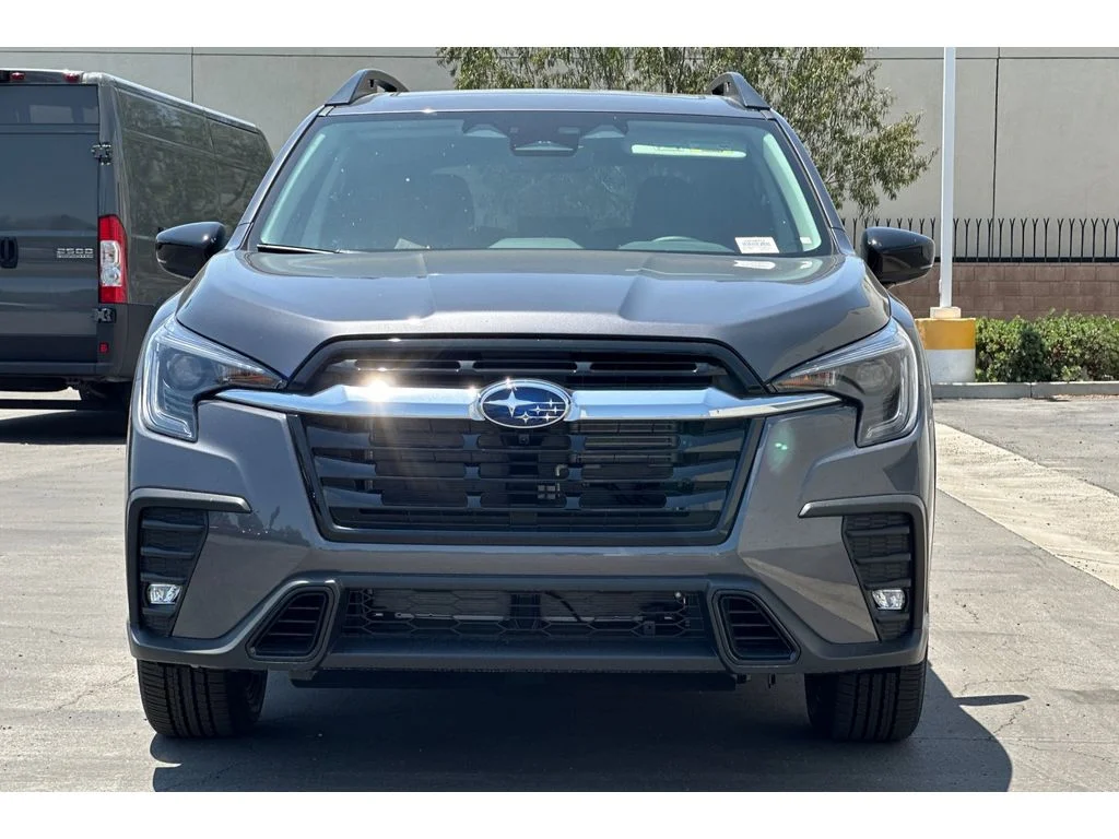 New 2026 MAGNETITE GRAY METALLIC Subaru Limited 8-Passenger image 9