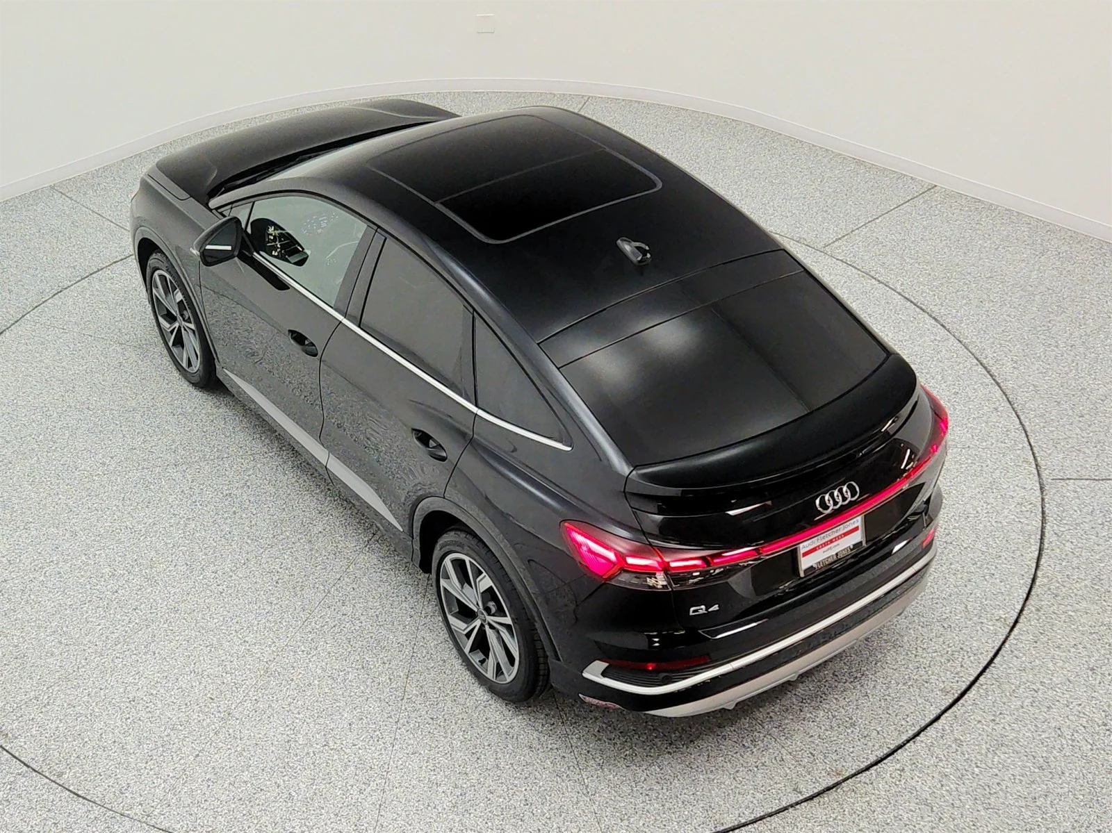 Used 2024 Mythos Black Metallic Audi Premium 55 quattro image 28