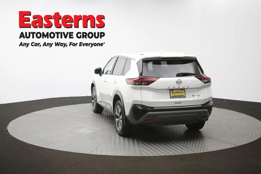 Used 2023 White Nissan SV image 66