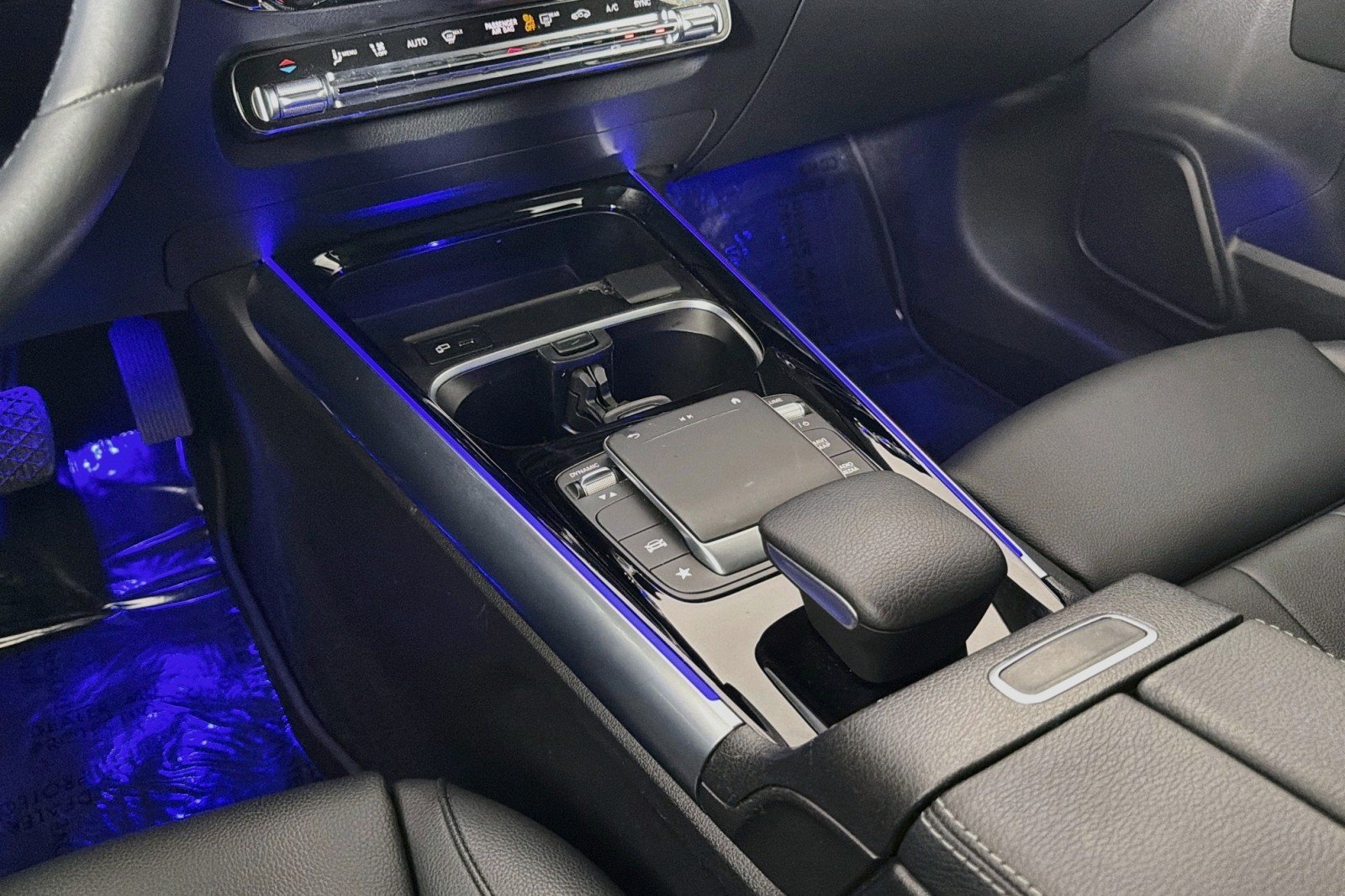 Used 2023 Night Black Mercedes-Benz 250 image 6