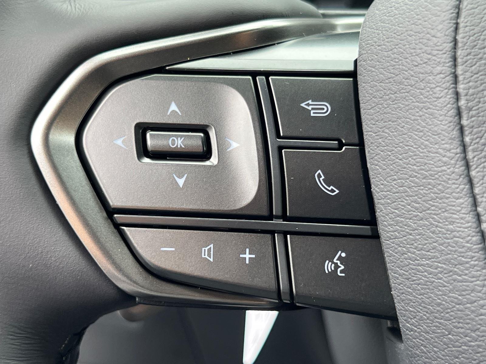 New 2026 Wind Chill Pearl Lexus PREMIUM AWD image 18