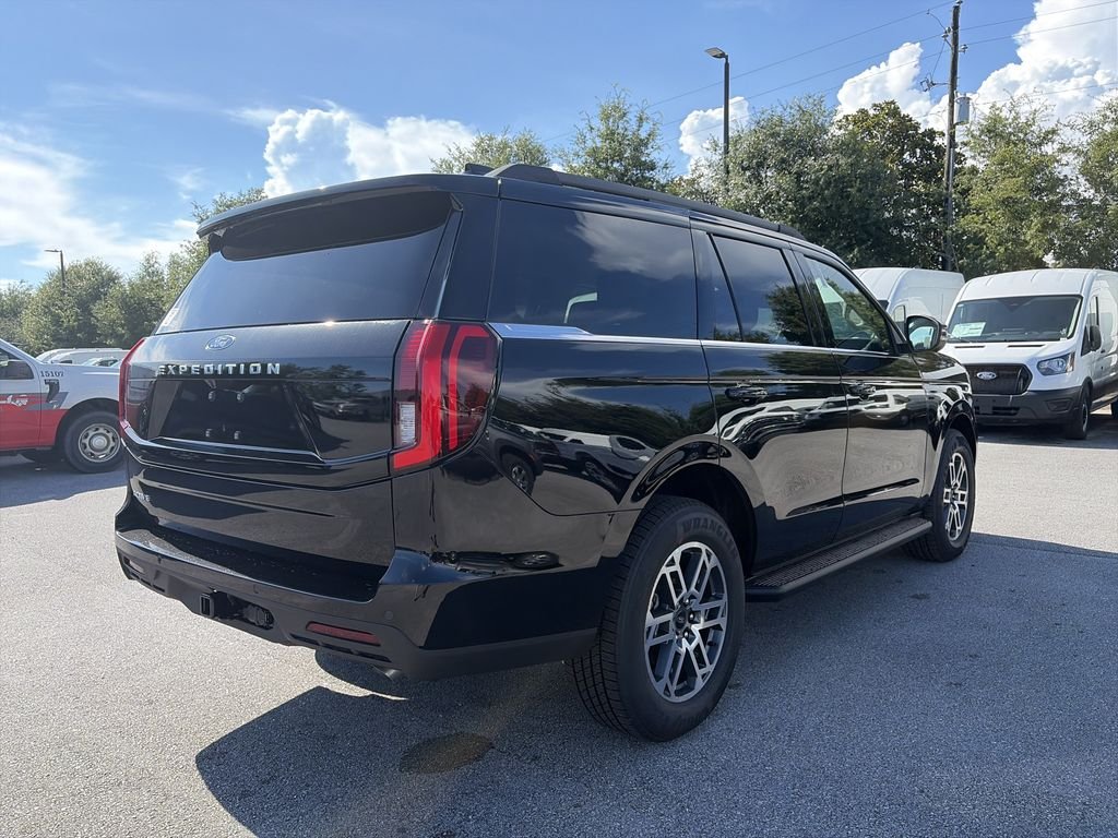 New 2026 Black Ford Active image 7