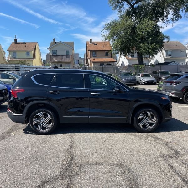 Used 2023 Twilight Black Hyundai SEL image 3