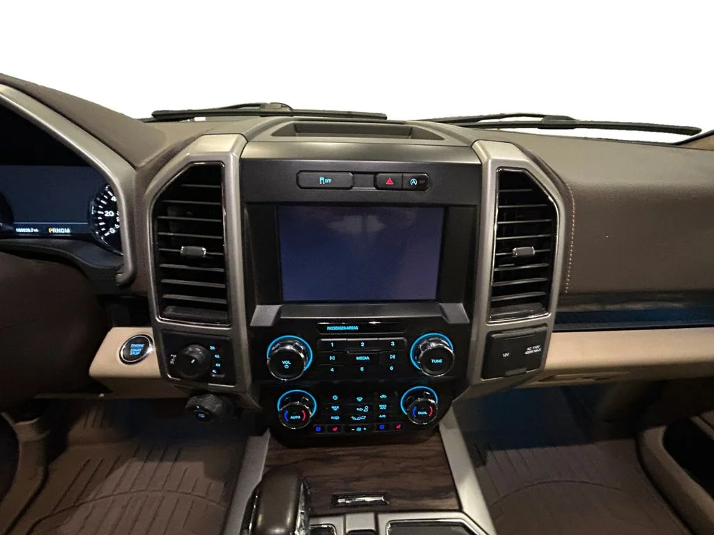 Used 2019 Oxford White Ford  image 10