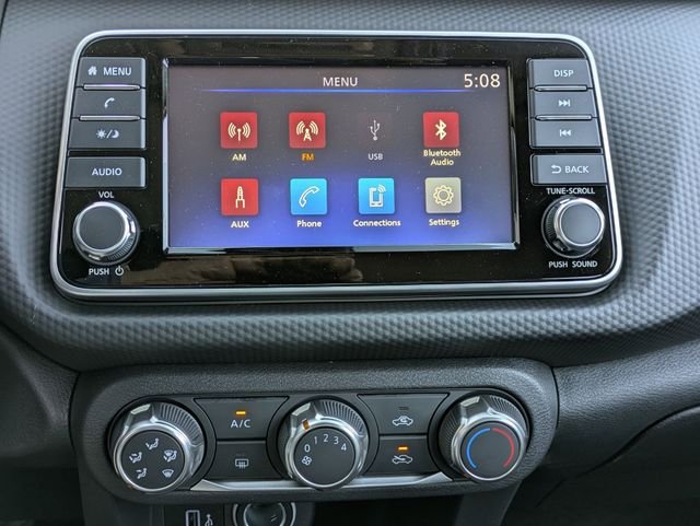 2025 Nissan KICKS PLAY Base - Photo 12